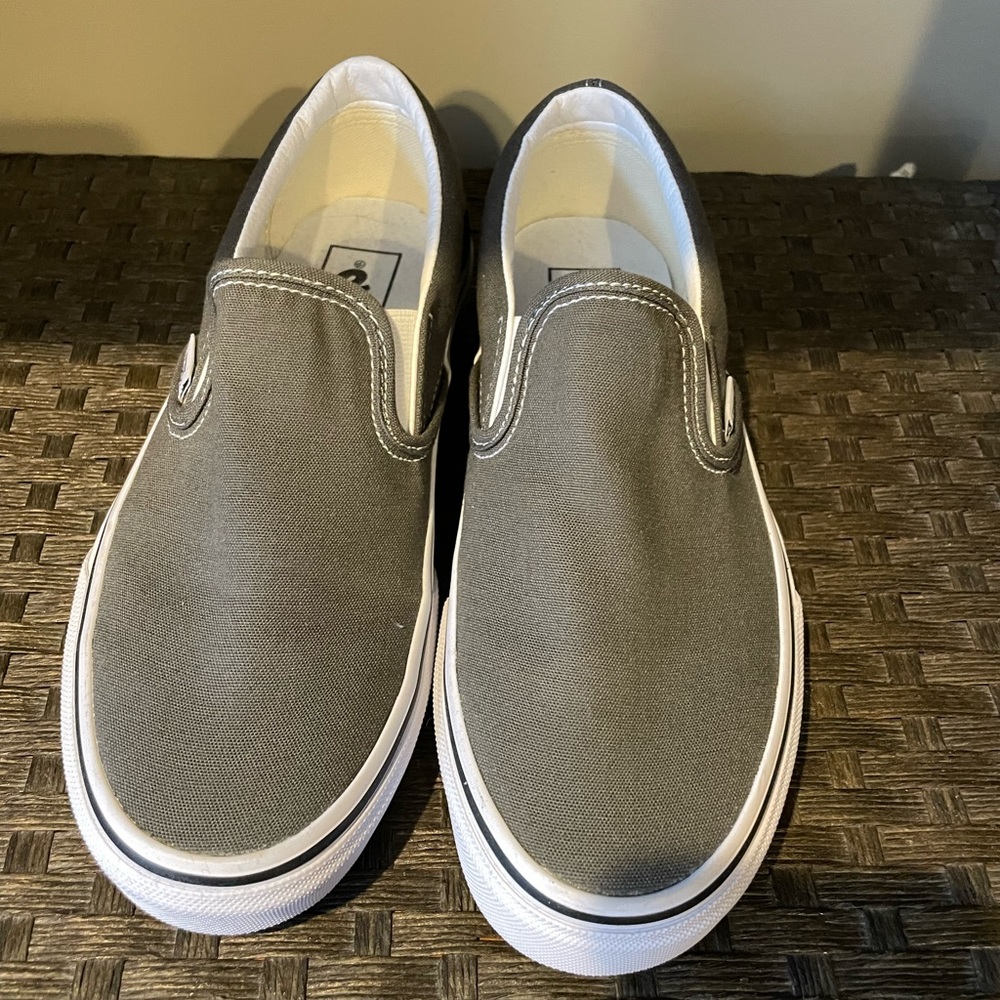 Women’s Grey Vans Slip On size 7